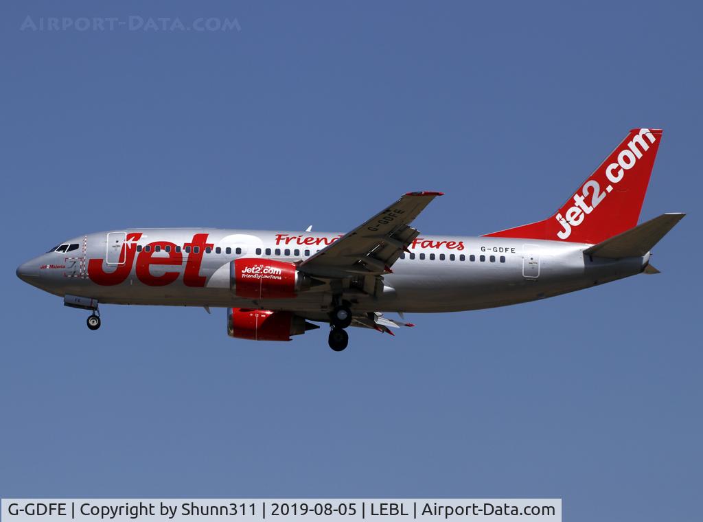 G-GDFE, 1988 Boeing 737-3Q8(QC) C/N 24131, Landing rwy 25R