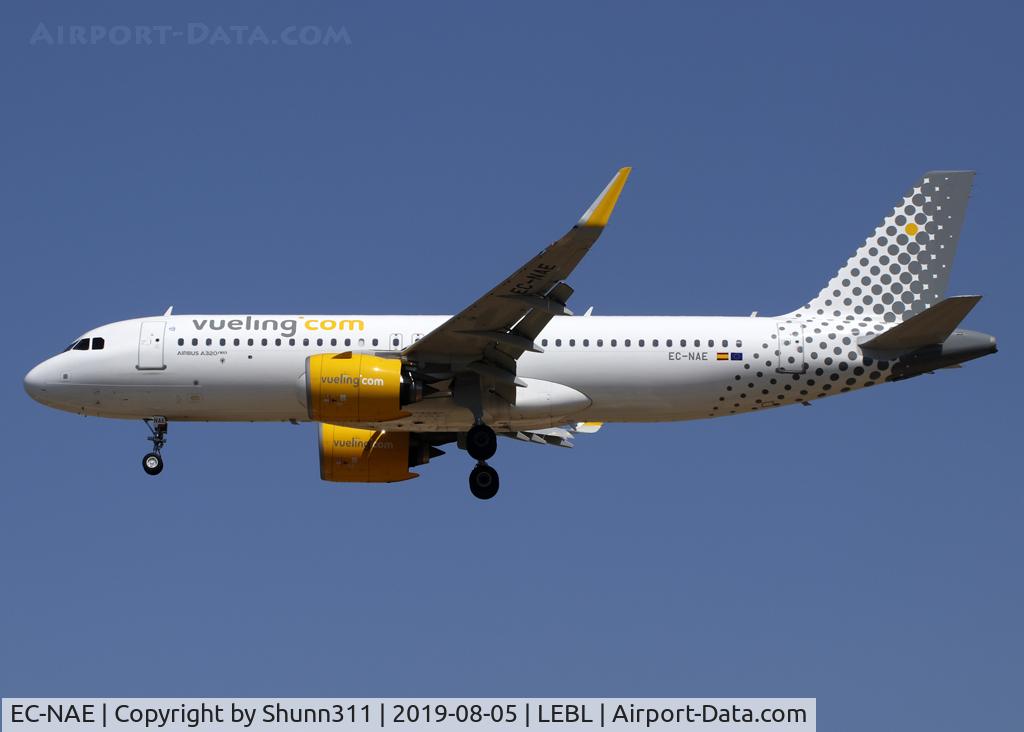 EC-NAE, 2018 Airbus A320-271N C/N 8467, Landing rwy 25R
