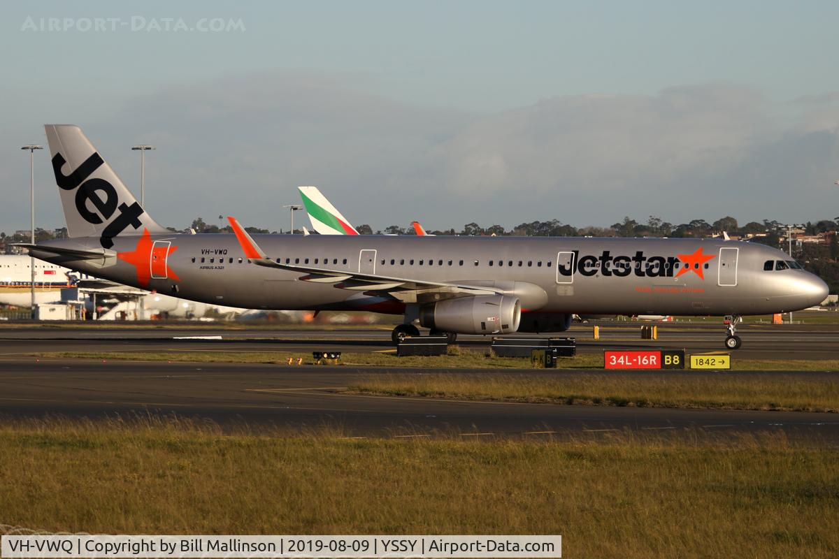 VH-VWQ, 2016 Airbus A321-231 C/N 7384, TAXIING