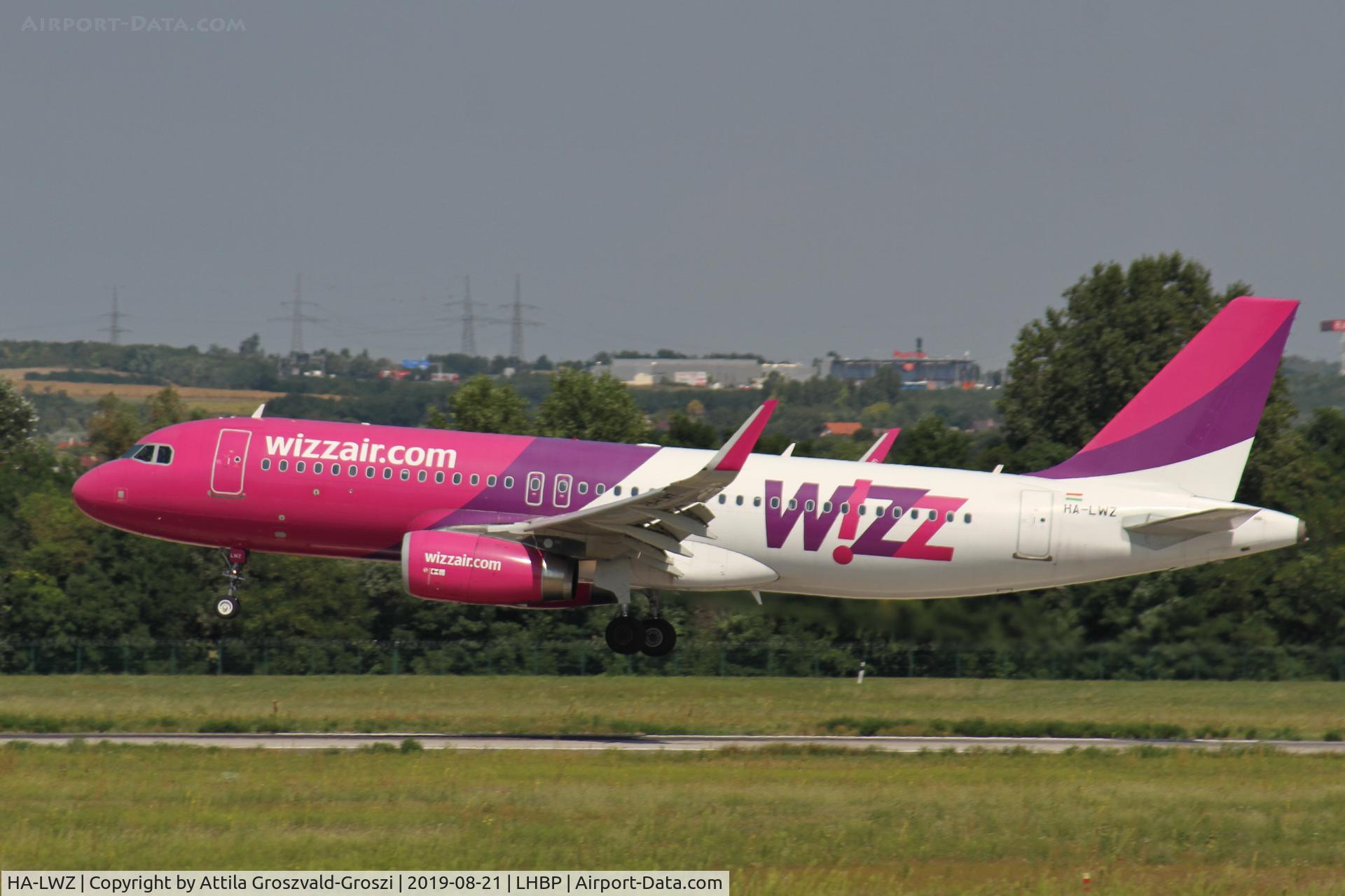 HA-LWZ, 2014 Airbus A320-232 C/N 6086, LHBP/BUD - Budapest Ferihegy, Liszt Ferenc International Airport, Hungary
