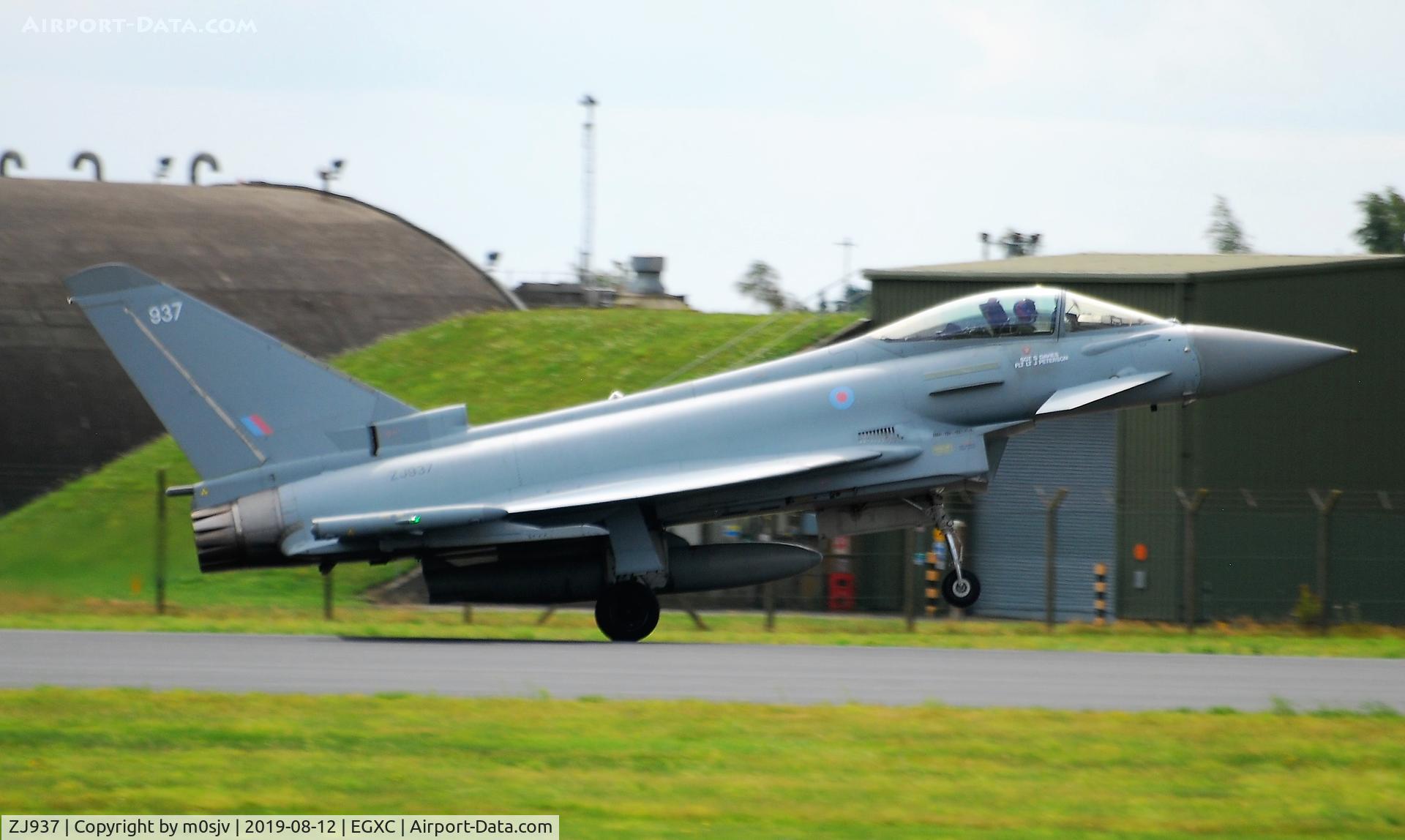 ZJ937, 2007 Eurofighter EF-2000 Typhoon FGR.4 C/N 0121/BS028, Taken from the Roof of the Landrover at crash gate 1