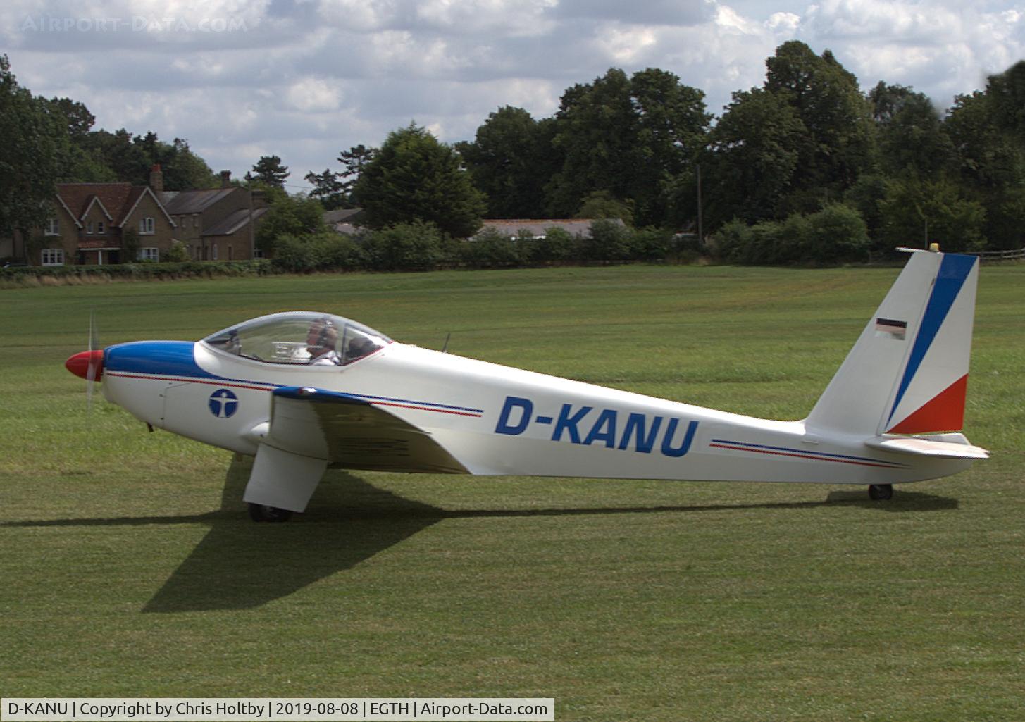 D-KANU, Schleicher ASK-16 C/N 16023, Landed during the Gathering of Moths Day 2019 at Old Warden (regular visitor to this annual event)