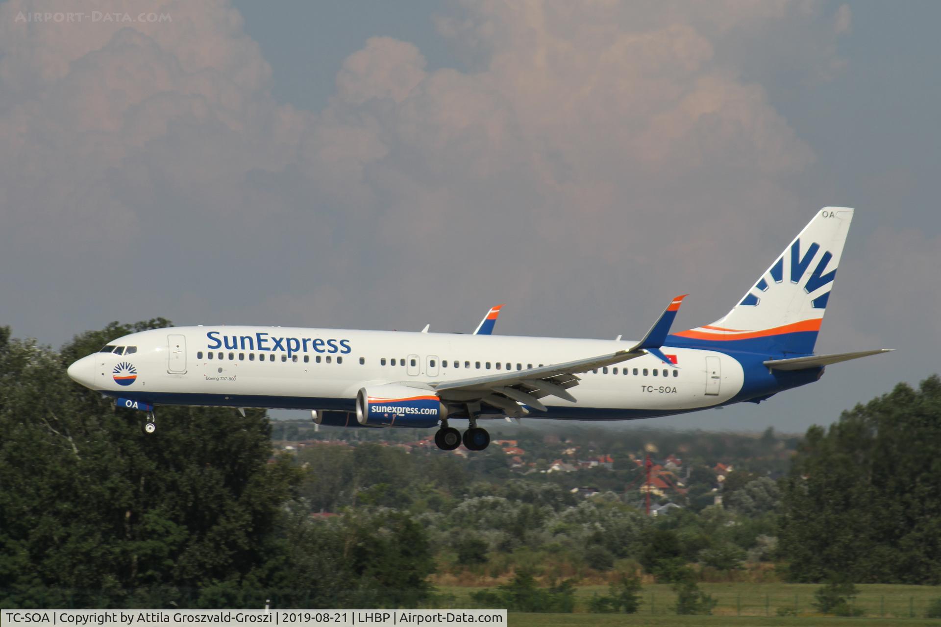 TC-SOA, 2016 Boeing 737-8HC C/N 61184, LHBP/BUD - Budapest Ferihegy, Liszt Ferenc International Airport, Hungary