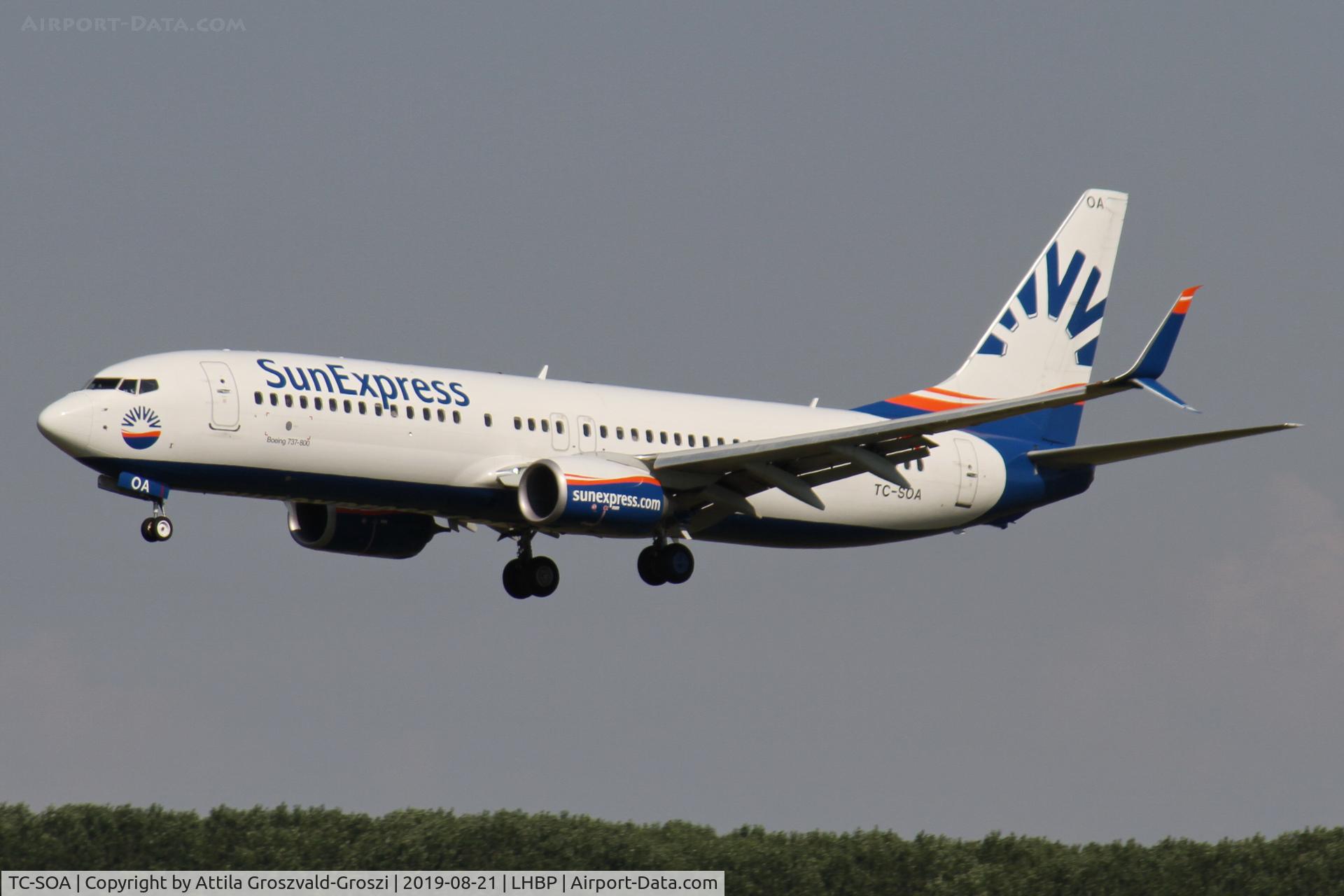 TC-SOA, 2016 Boeing 737-8HC C/N 61184, LHBP/BUD - Budapest Ferihegy, Liszt Ferenc International Airport, Hungary