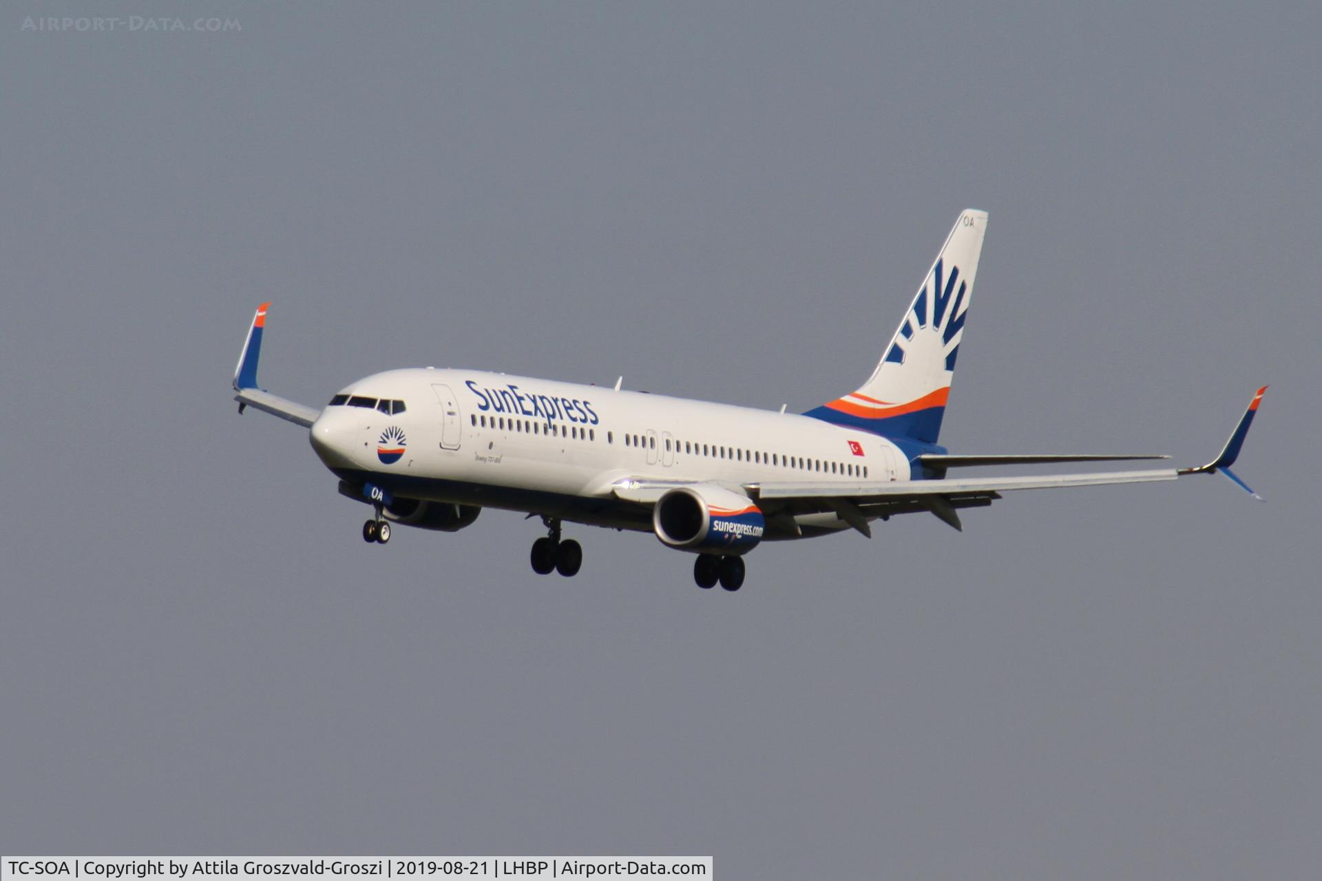 TC-SOA, 2016 Boeing 737-8HC C/N 61184, LHBP/BUD - Budapest Ferihegy, Liszt Ferenc International Airport, Hungary