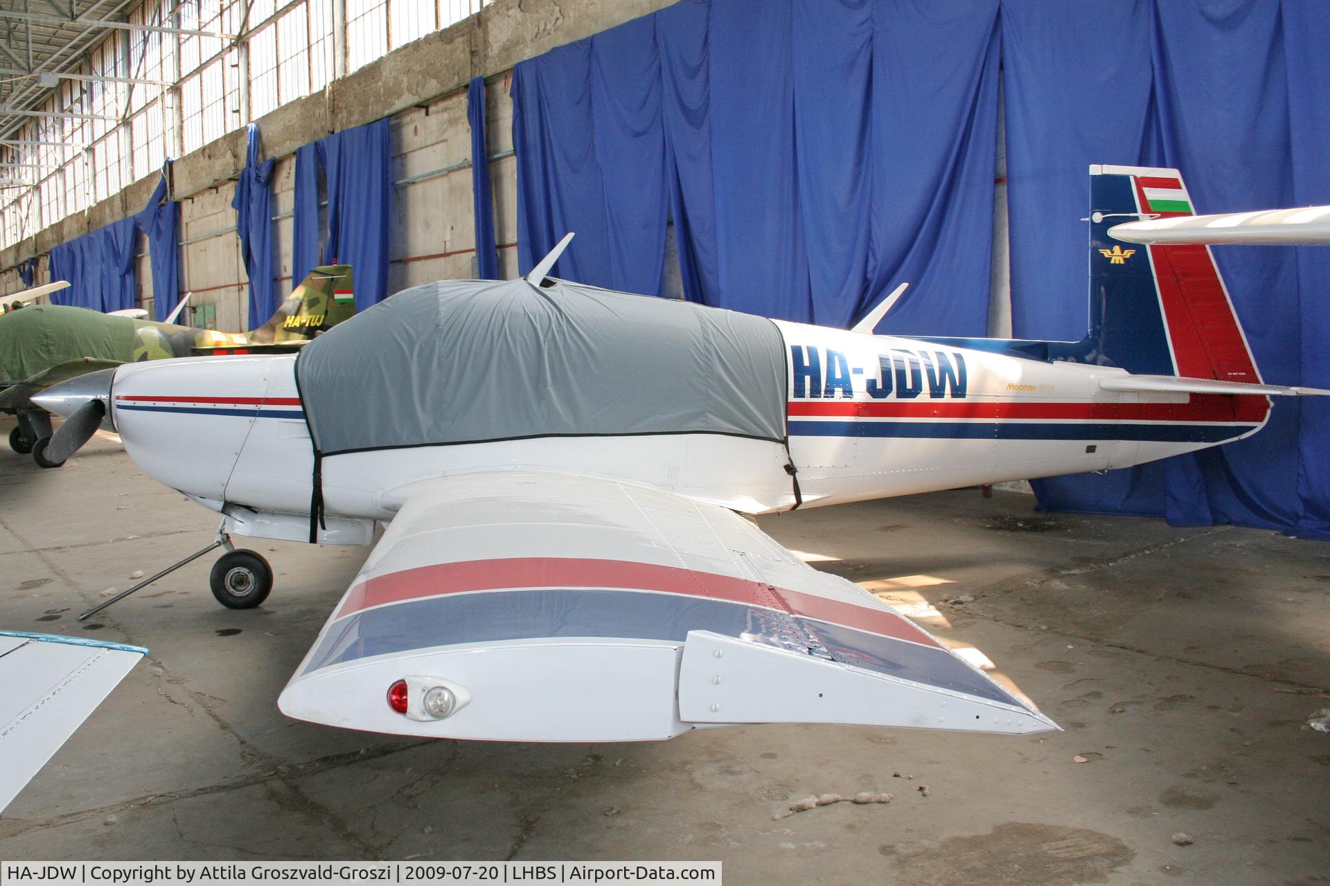 HA-JDW, Mooney M20J 201 C/N 24-1005, LHBS - Budaörs Airport, Hungary