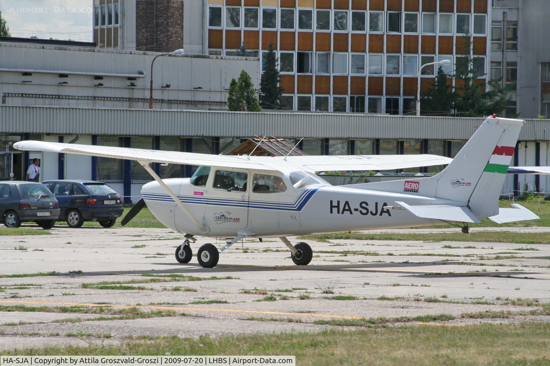 HA-SJA, 1973 Reims FR172J Reims Rocket C/N 0412, LHBS - Budaörs Airport, Hungary