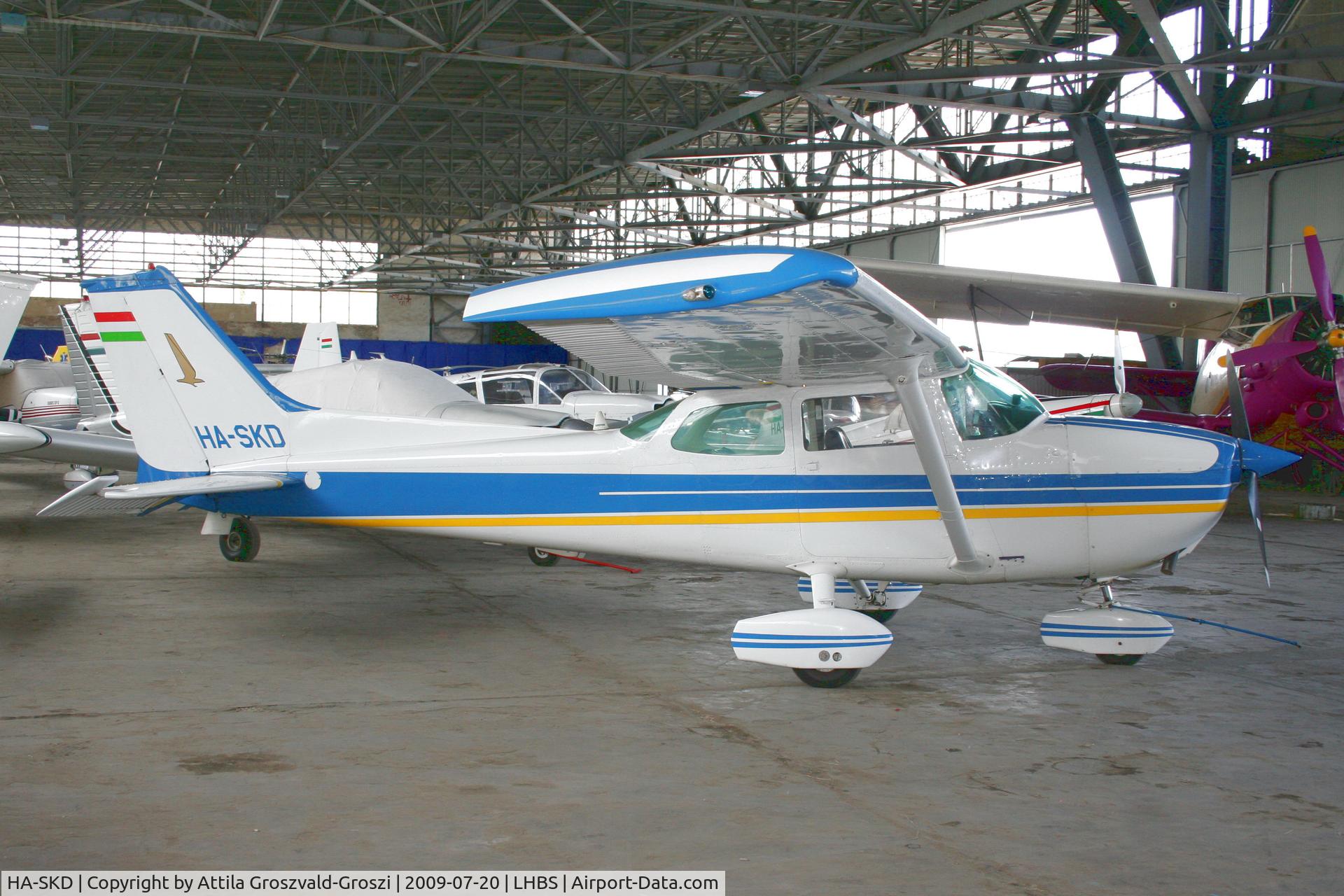 HA-SKD, 1978 Cessna 172N C/N 17270586, LHBS - Budaörs Airport, Hungary
