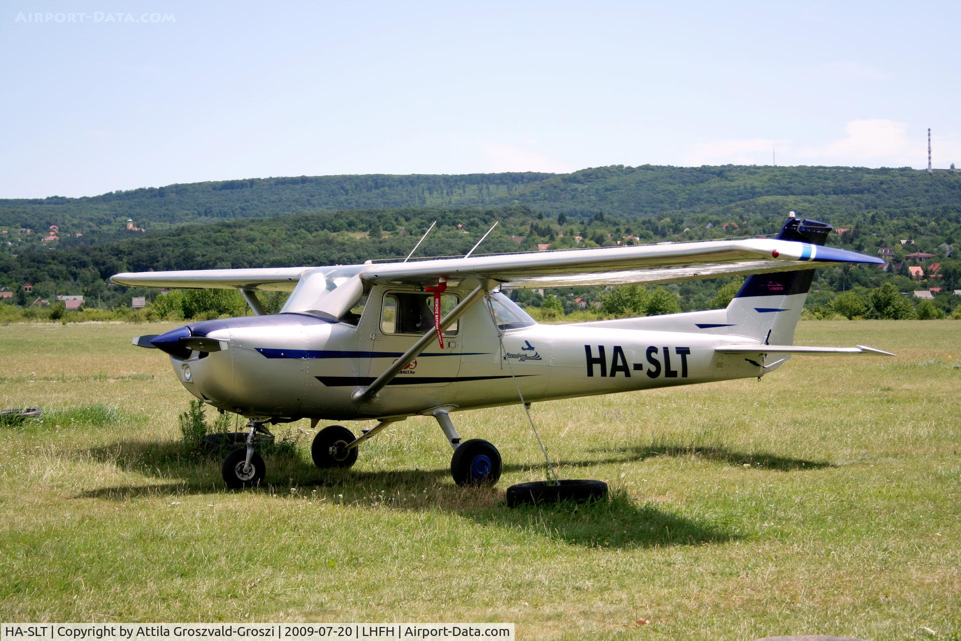 HA-SLT, 1973 Reims F150L C/N 0922, LHFH - Farkashegy Airport, Hungary