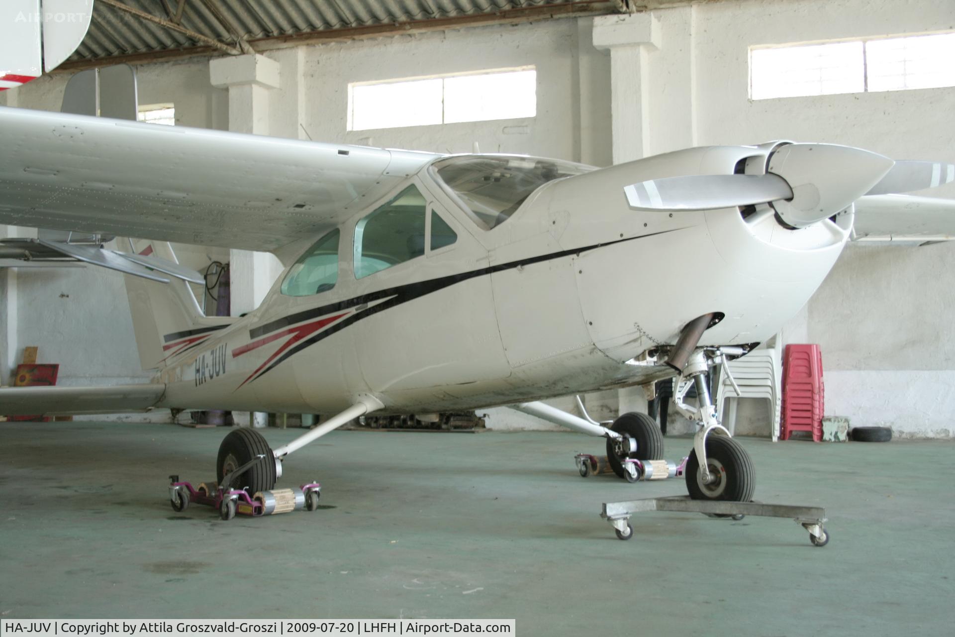 HA-JUV, 1968 Cessna 177 Cardinal Cardinal C/N 17700885, LHFH - Farkashegy Airport, Hungary