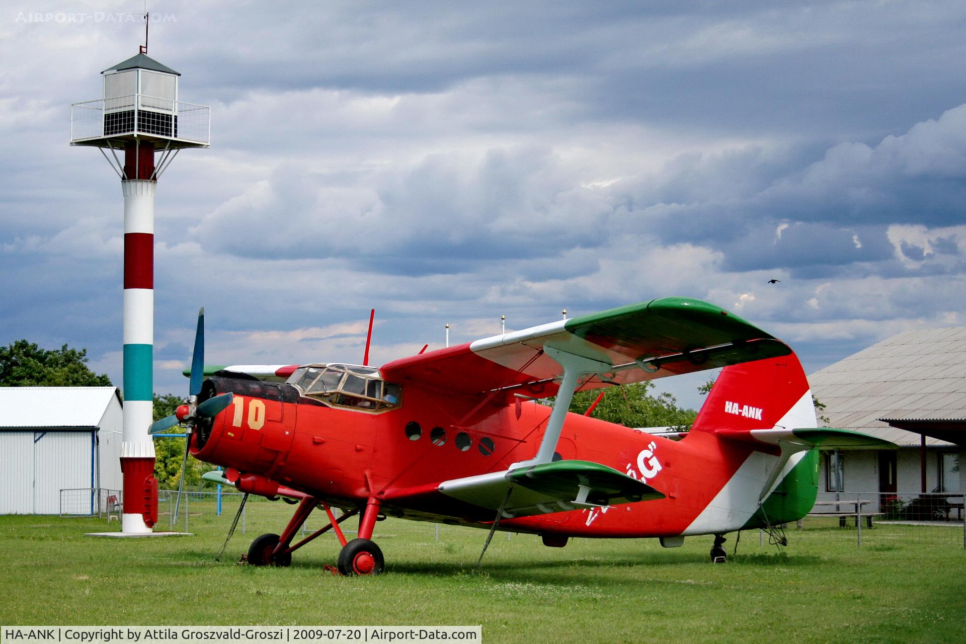 HA-ANK, 1978 Antonov (PZL-Mielec) An-2P C/N 1G174-42, Úrhida Airfirld, Hungary