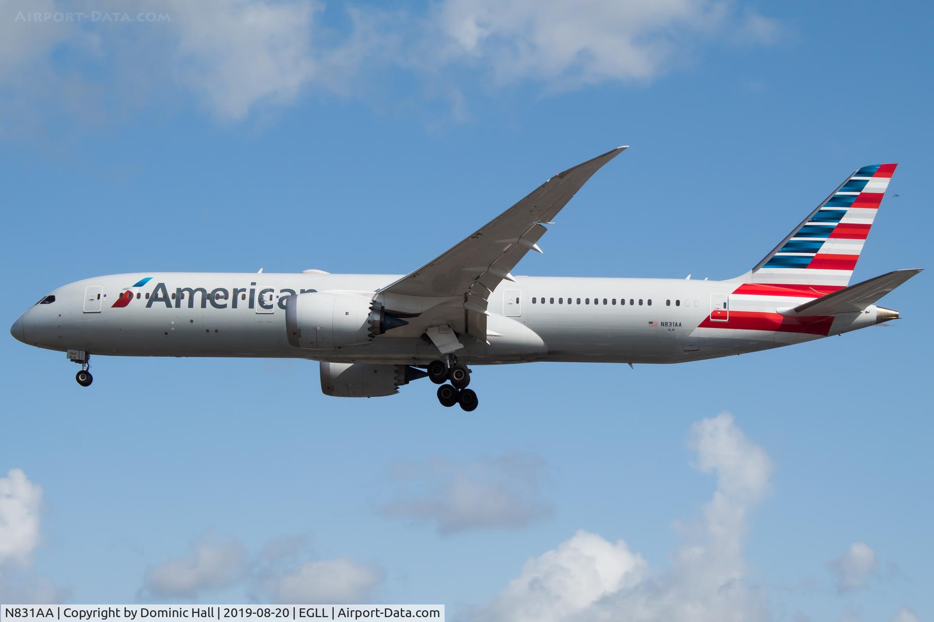 N831AA, 2017 Boeing 787-9 Dreamliner C/N 40652, Landing RWY 27R