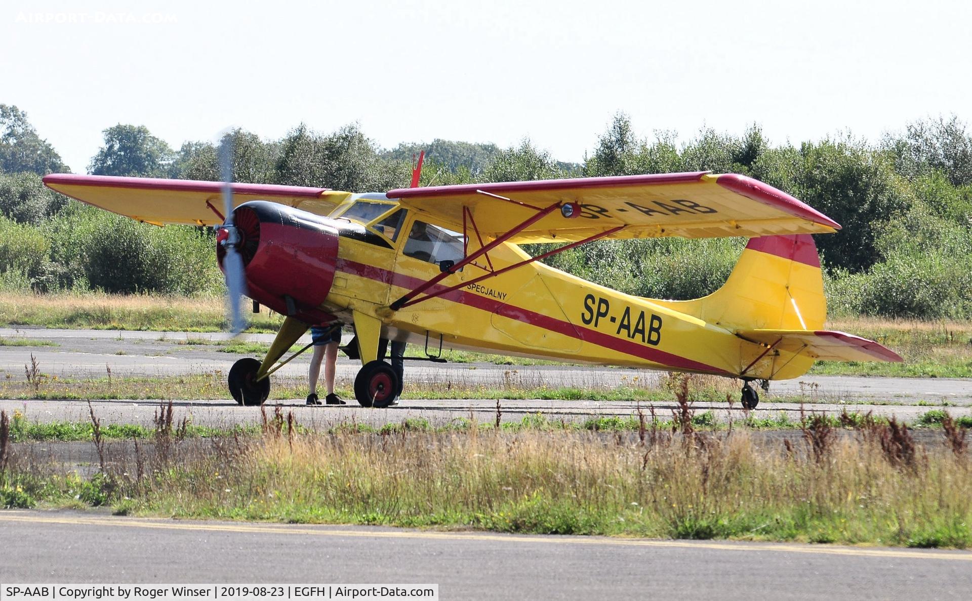 SP-AAB, 1956 Yakovlev Yak-12M C/N 112602, Visiting Yak-12M lifting skydivers.