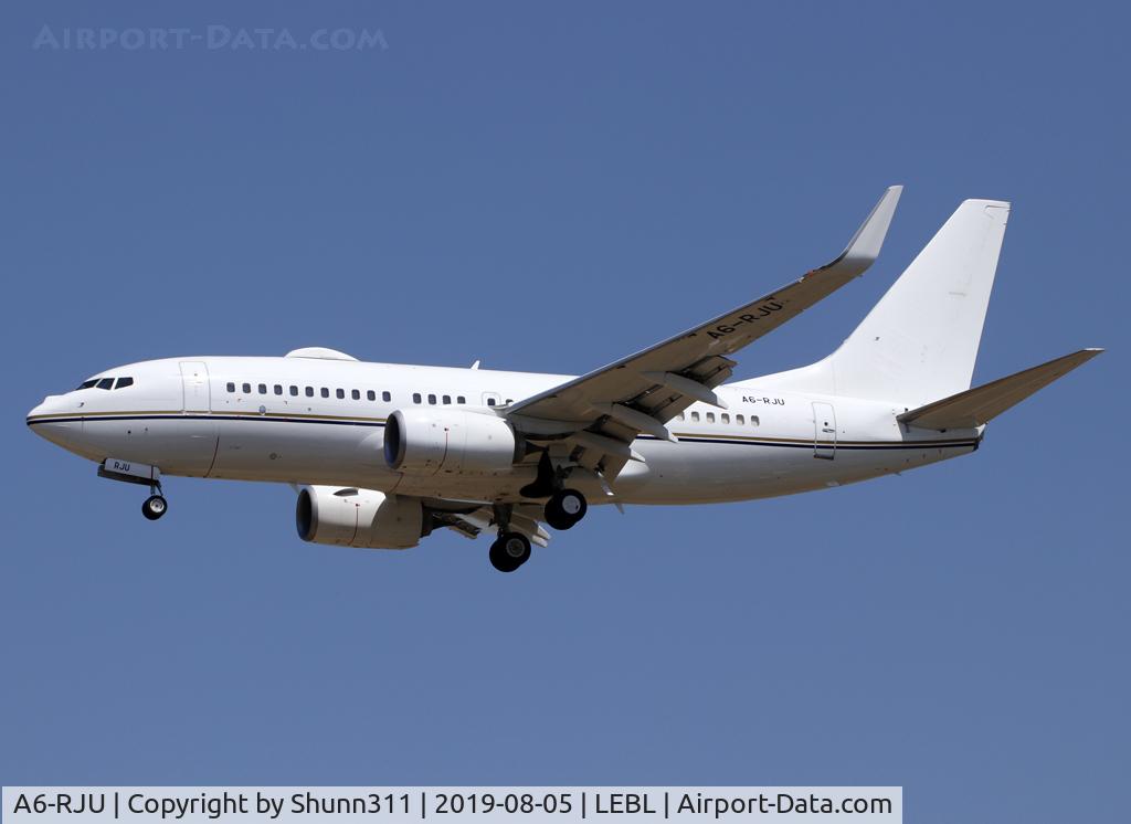A6-RJU, 2015 Boeing 737-77W BBJ C/N 62468, Landing rwy 25R