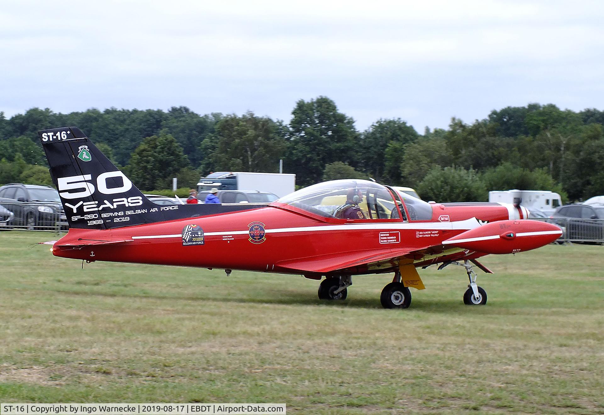 ST-16, SIAI-Marchetti SF-260M+ C/N 10-16, SIAI-Marchetti SF.260M+ of the 'Diables Rouges / Red Devils' Belgian Air Force Aerobatic Team at the 2019 Fly-in at Diest/Schaffen airfield
