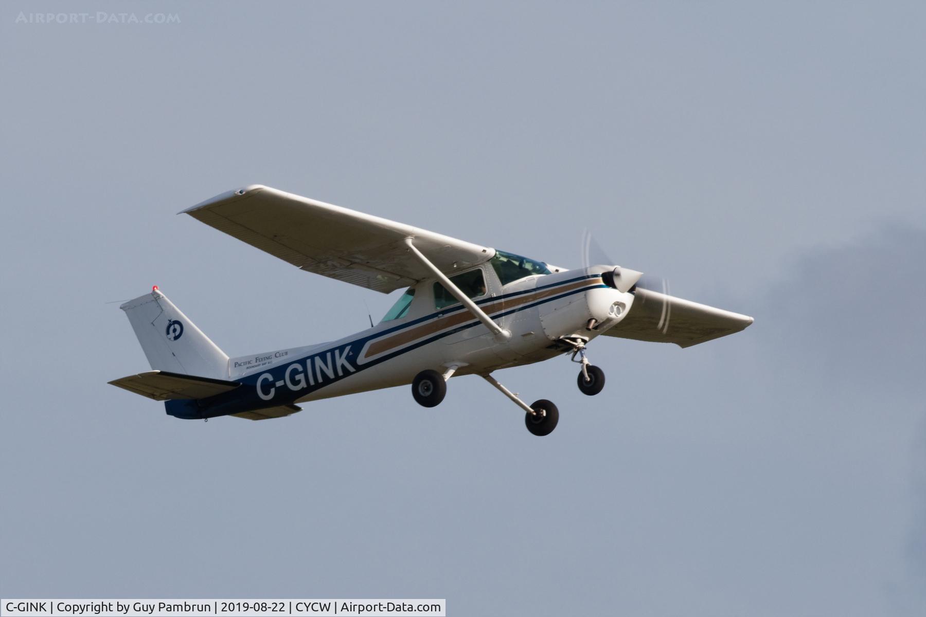 C-GINK, 1980 Cessna 152 C/N 15284807, Departing