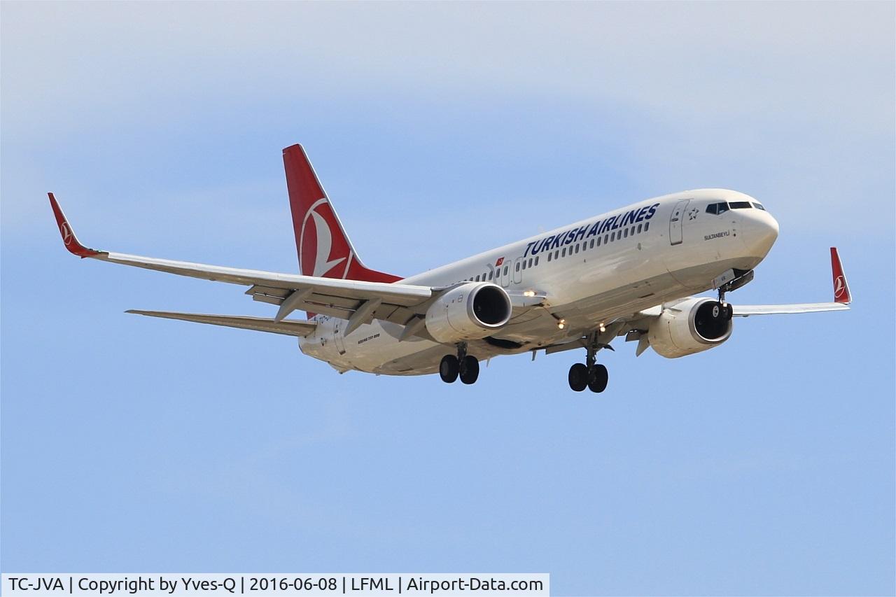 TC-JVA, 2014 Boeing 737-8F2 C/N 40988, Boeing 737-8F2, Short approach Rwy 31R, Marseille-Provence Airport (LFML-MRS)