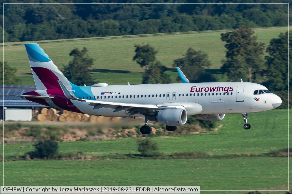 OE-IEW, 2016 Airbus A320-214 C/N 7148, Airbus A320-214,