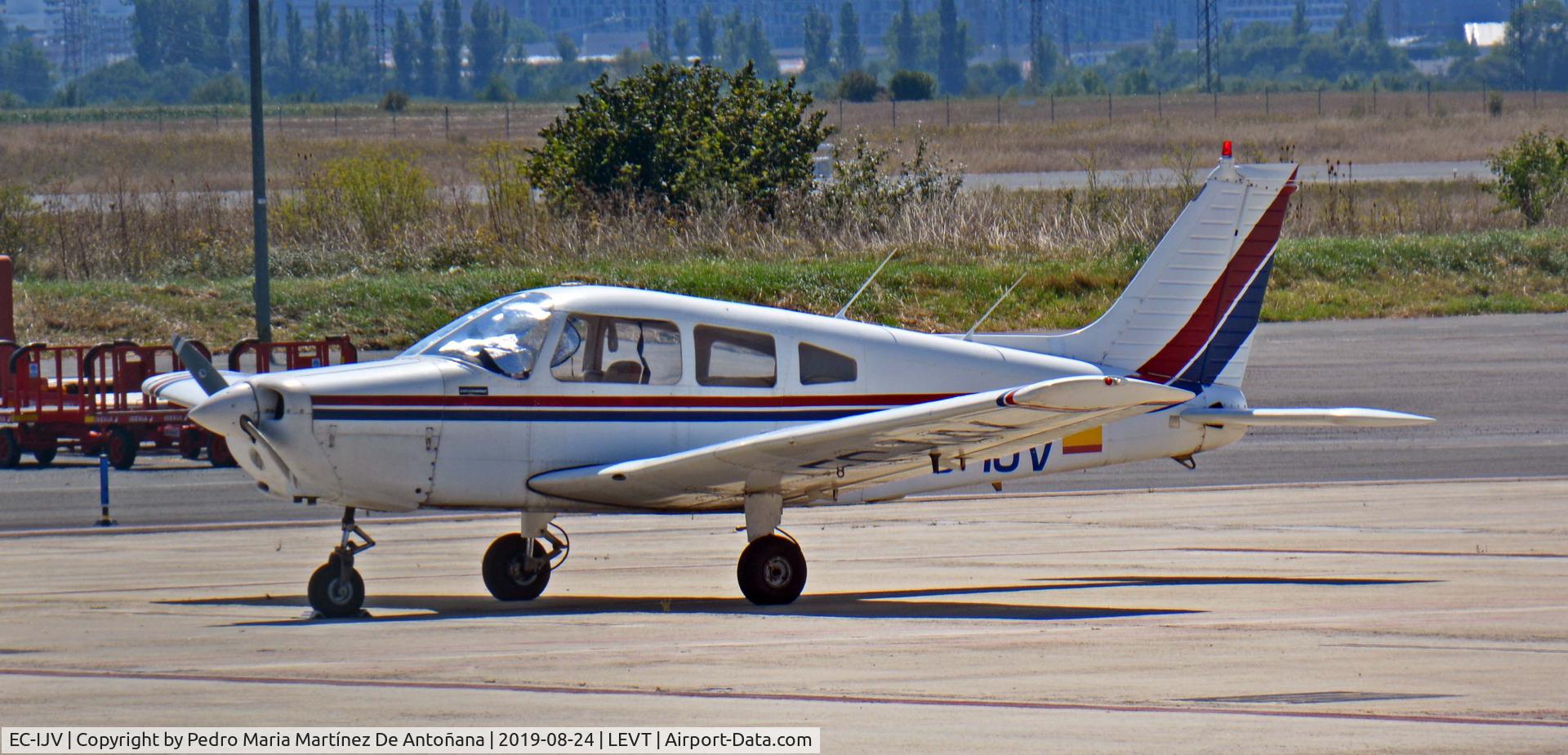EC-IJV, Piper PA-28-161 Warrior II C/N 28-7716104, Aeropuerto de Foronda - Vitoria-Gasteiz - Euskadi - España