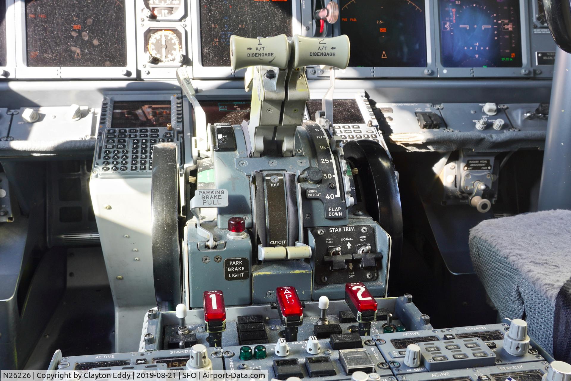 N26226, 1998 Boeing 737-824 C/N 28935, SFO 2019.