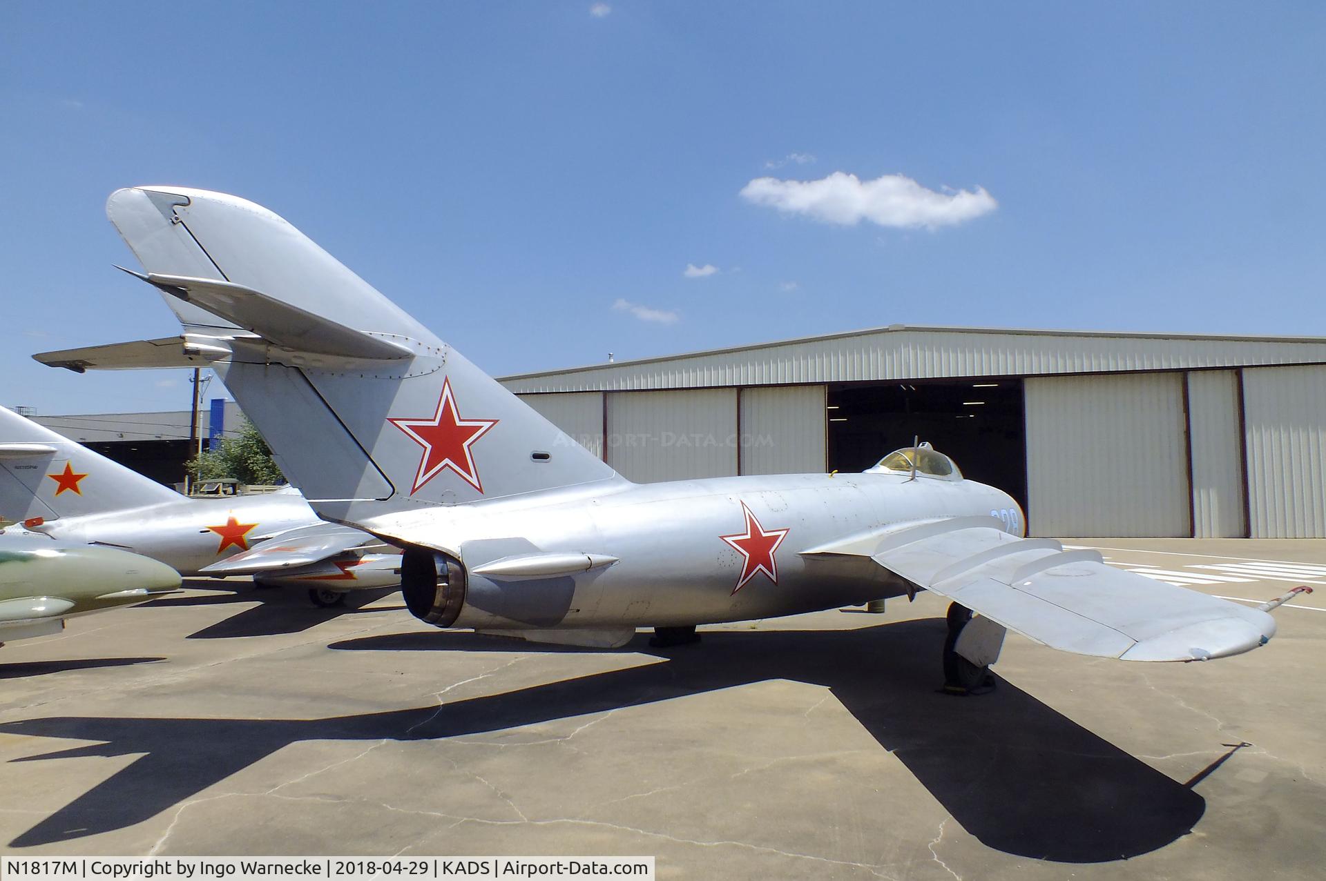 N1817M, PZL-Mielec Lim-5 (MiG-17F) C/N 1C1228, PZL-Mielec Lim-5 (MiG-17F) FRESCO-C at the Cavanaugh Flight Museum, Addison TX