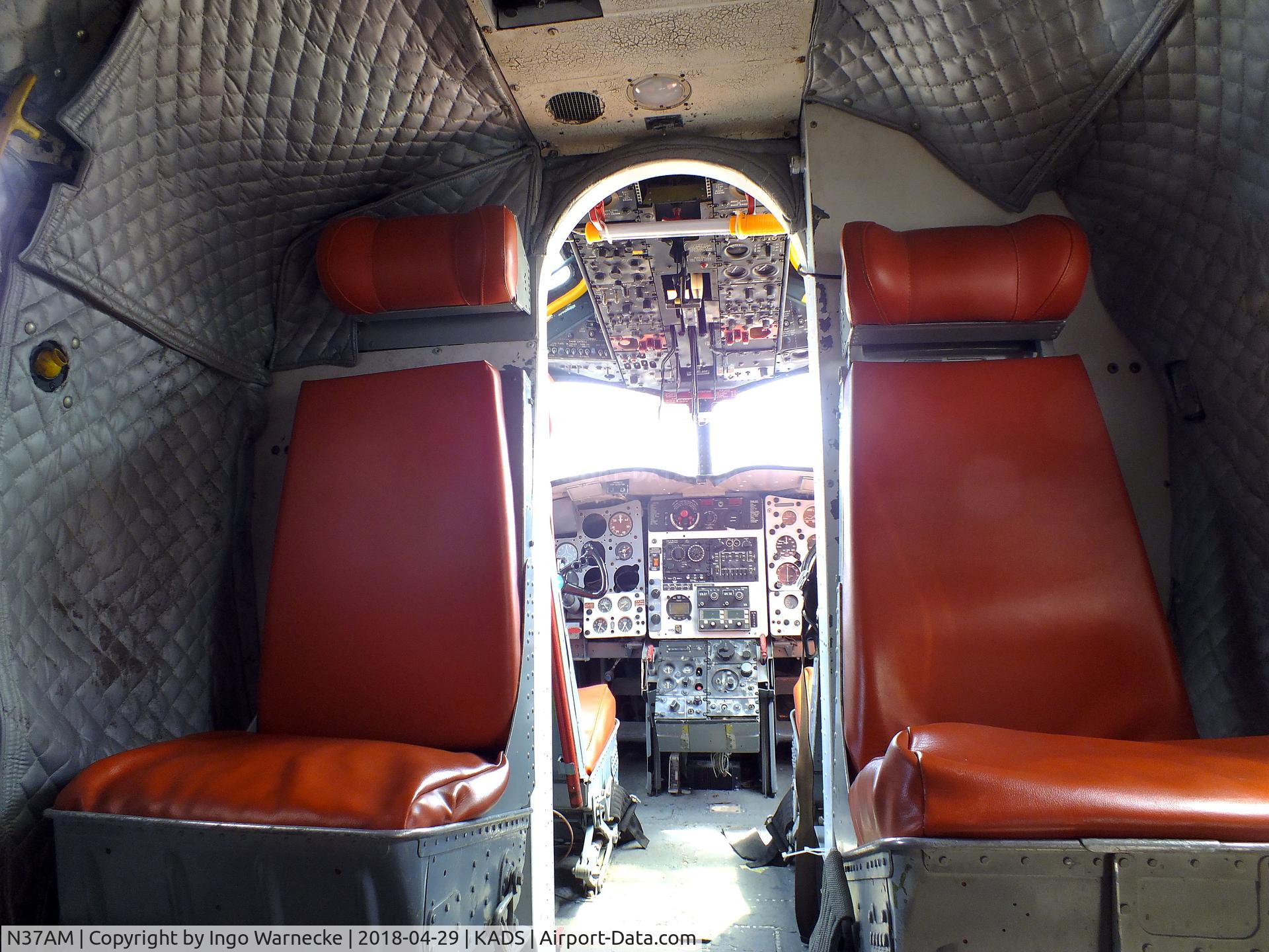 N37AM, 1959 Grumman US-2B Tracker (G89) C/N 340, Grumman US-2B Tracker at the Cavanaugh Flight Museum, Addison TX  #i