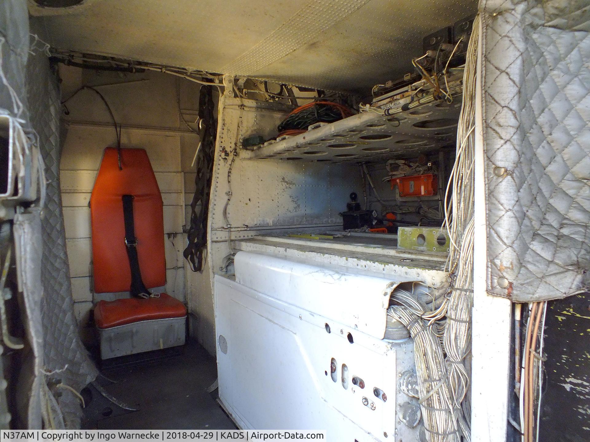 N37AM, 1959 Grumman US-2B Tracker (G89) C/N 340, Grumman US-2B Tracker at the Cavanaugh Flight Museum, Addison TX  #i