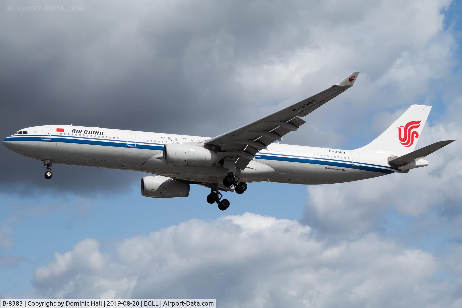 B-8383, 2017 Airbus A330-343 C/N 1802, Landing RWY 27R