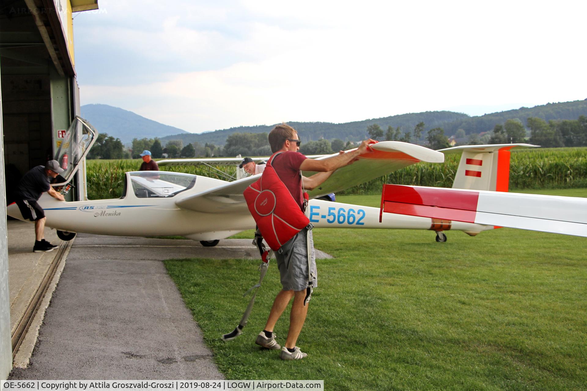 OE-5662, 1992 Schleicher ASK-21 C/N 21552, LOGW - Weiz Airport, Austria