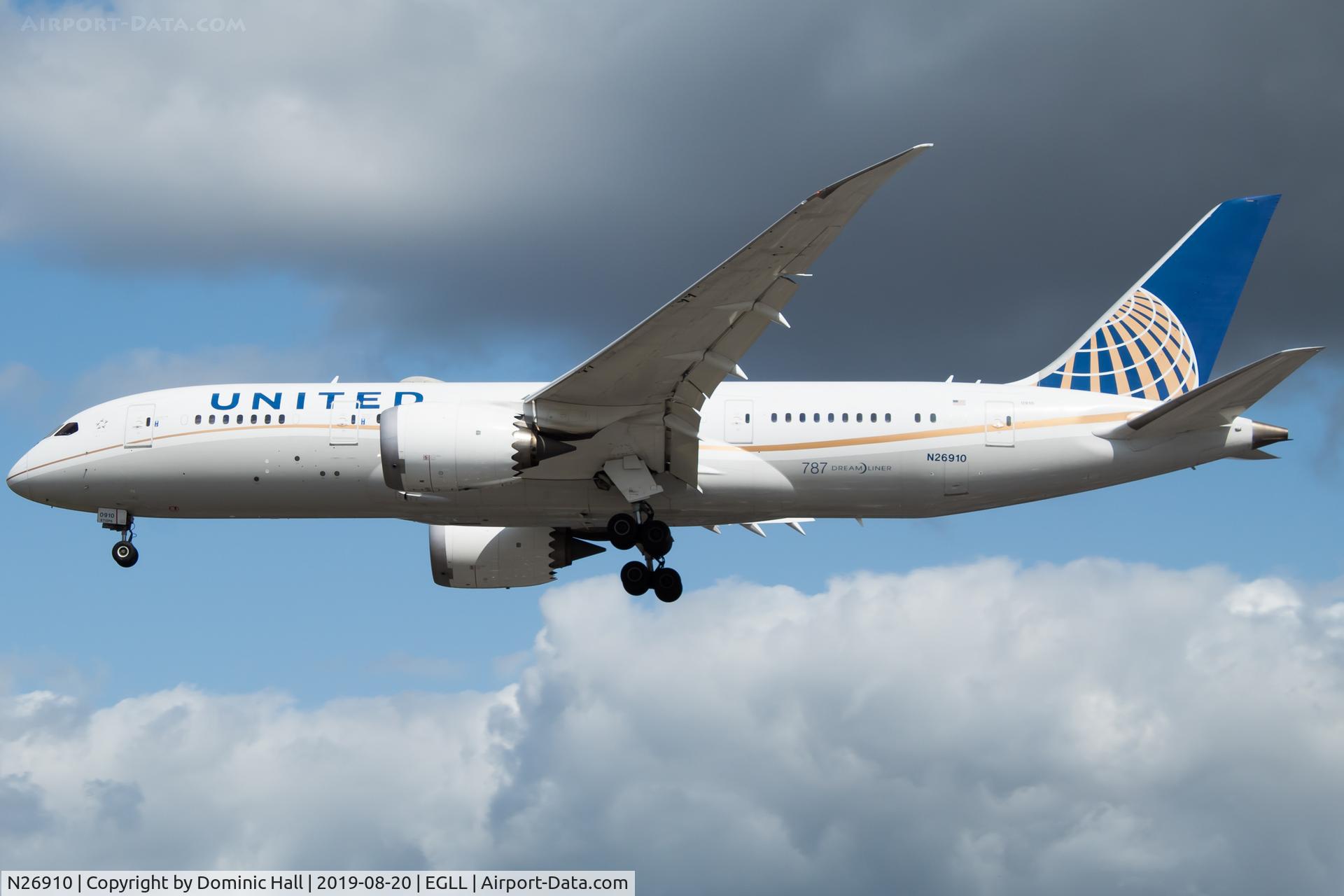 N26910, 2014 Boeing 787-8 Dreamliner C/N 34826, Landing RWY 27R