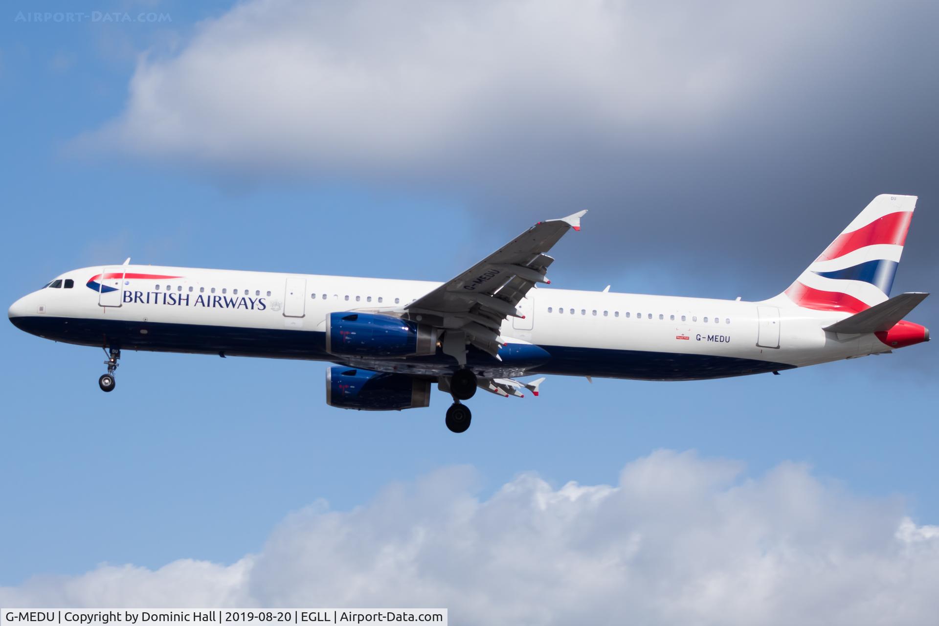 G-MEDU, 2009 Airbus A321-231 C/N 3926, Landing RWY 27R