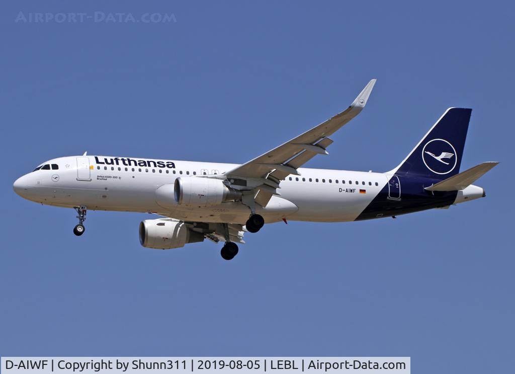 D-AIWF, 2019 Airbus A320-214 C/N 8853, Landing rwy 25R
