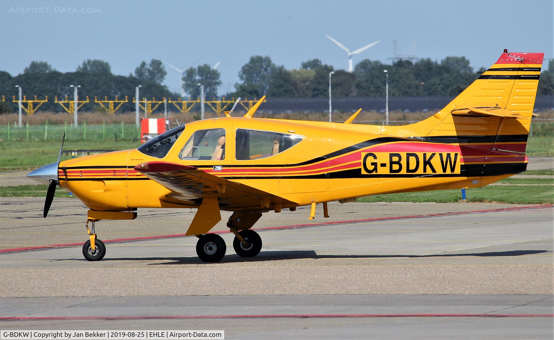 G-BDKW, 1973 Rockwell International 112 Commander C/N 106, Lelystad Airport