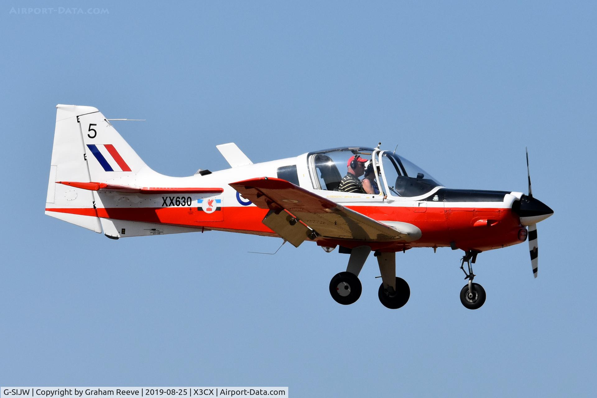 G-SIJW, 1974 Scottish Aviation Bulldog Series 120 Model 121 C/N BH120/295, Landing at Northrepps.