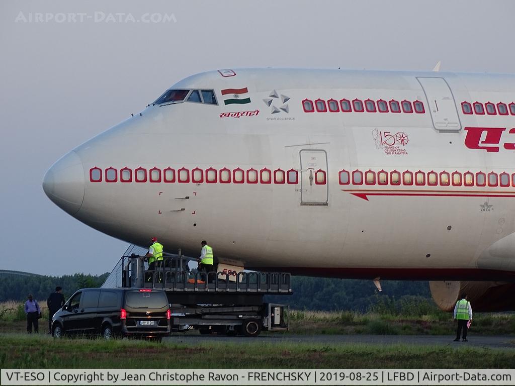 VT-ESO, 1993 Boeing 747-437 C/N 27165, 