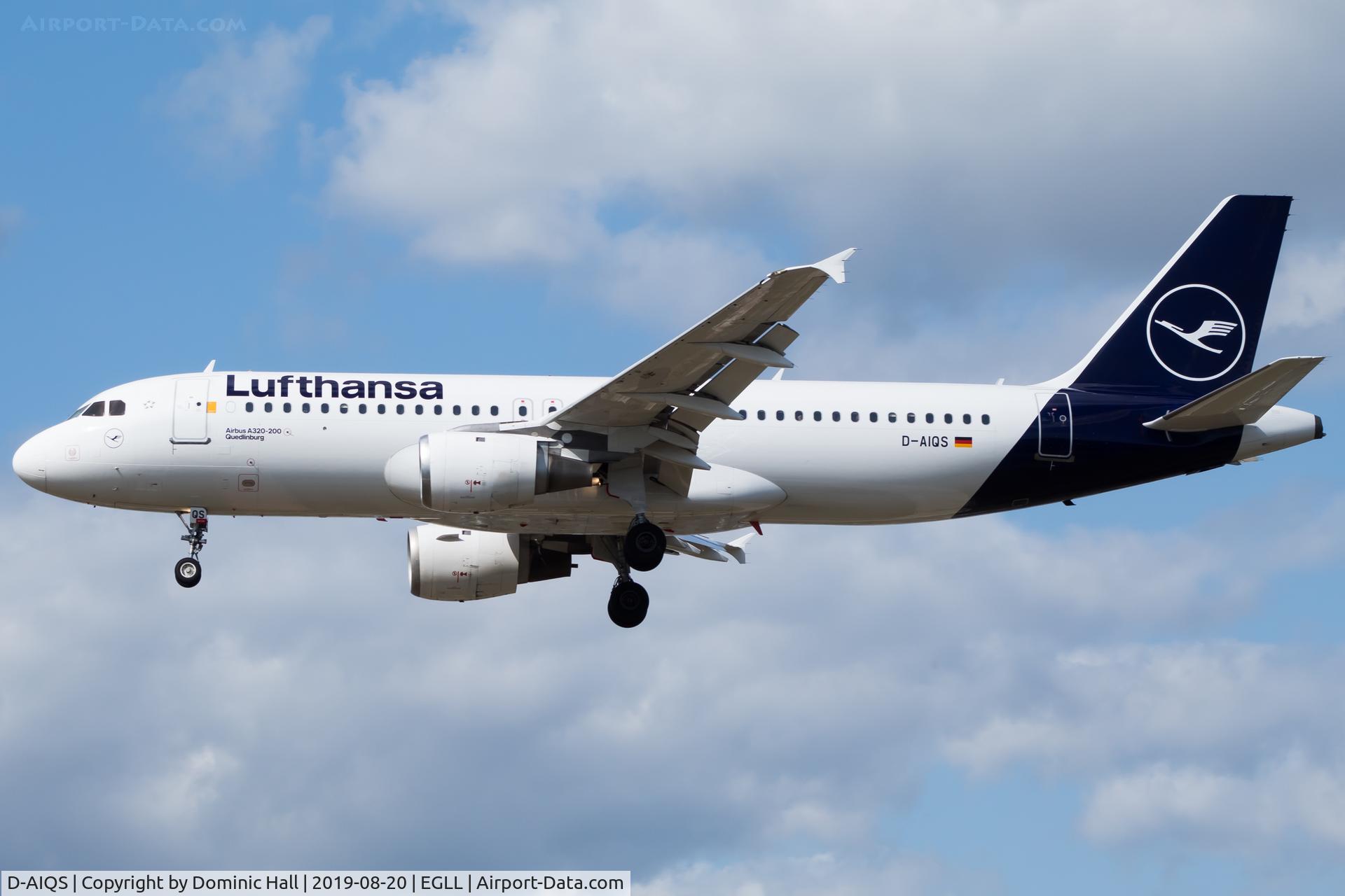 D-AIQS, 1993 Airbus A320-211 C/N 401, Landing RWY 27L