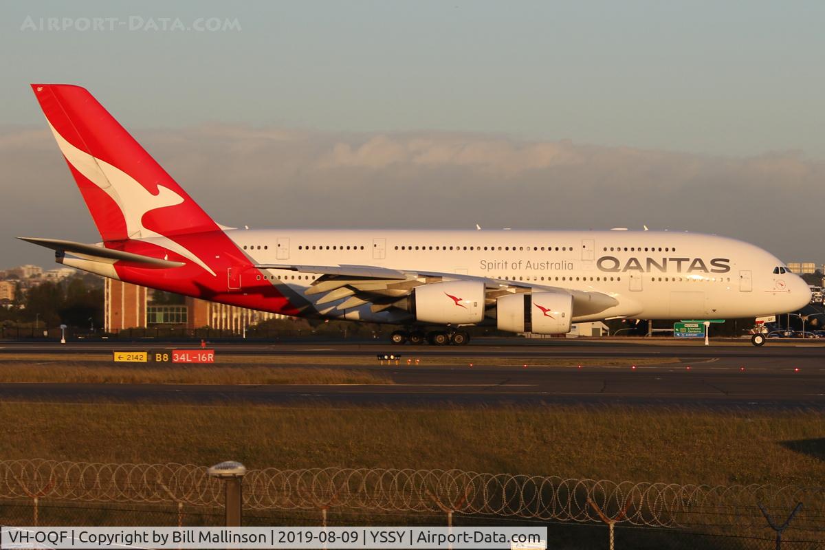 VH-OQF, 2009 Airbus A380-842 C/N 029, TAXIING