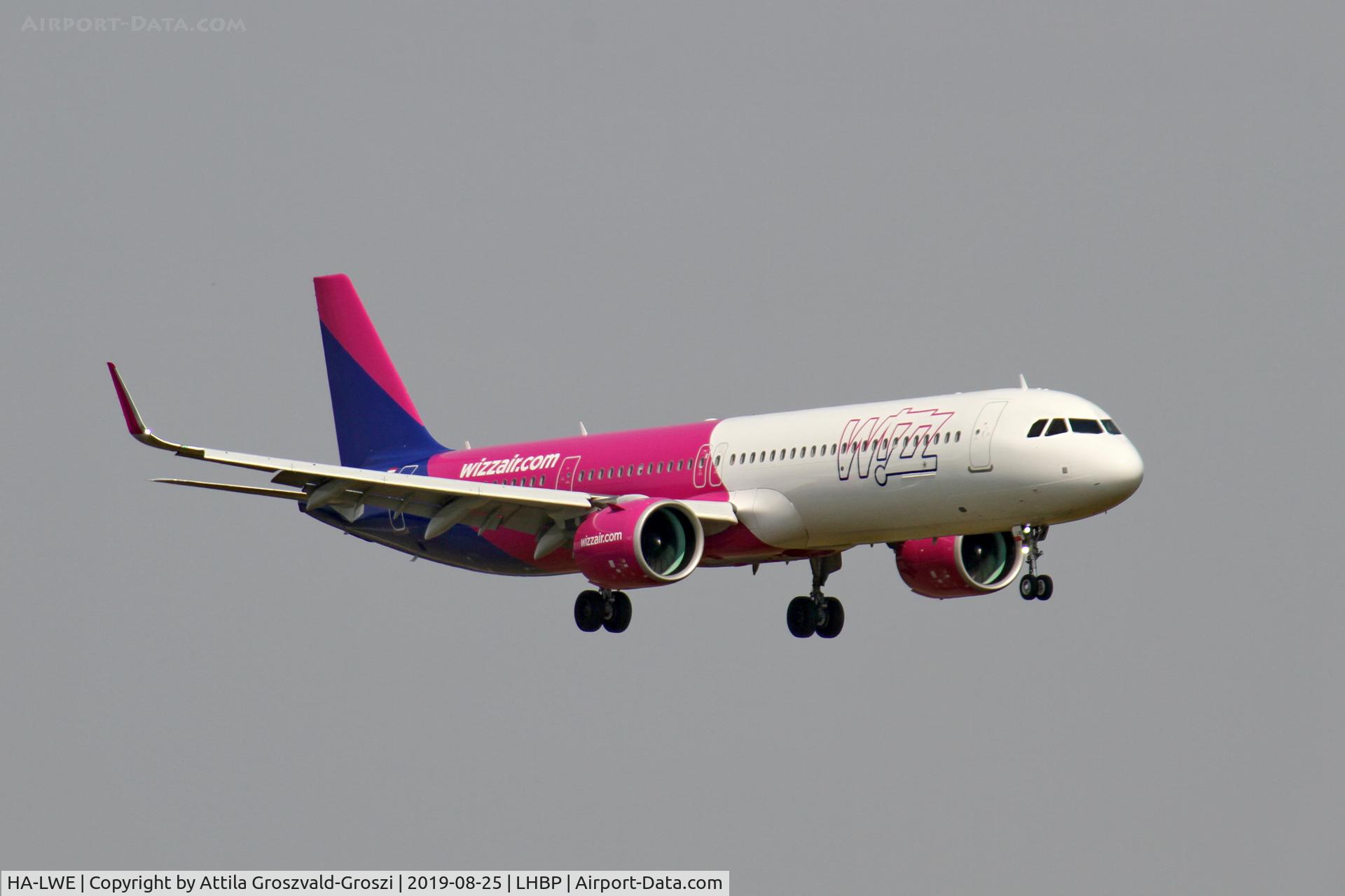 HA-LWE, 2010 Airbus A320-232 C/N 4372, LHBP/BUD - Budapest Ferihegy, Liszt Ferenc International Airport, Hungary