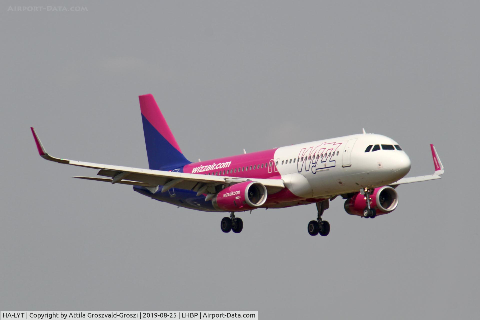 HA-LYT, 2015 Airbus A320-232 C/N 6683, LHBP/BUD - Budapest Ferihegy, Liszt Ferenc International Airport, Hungary