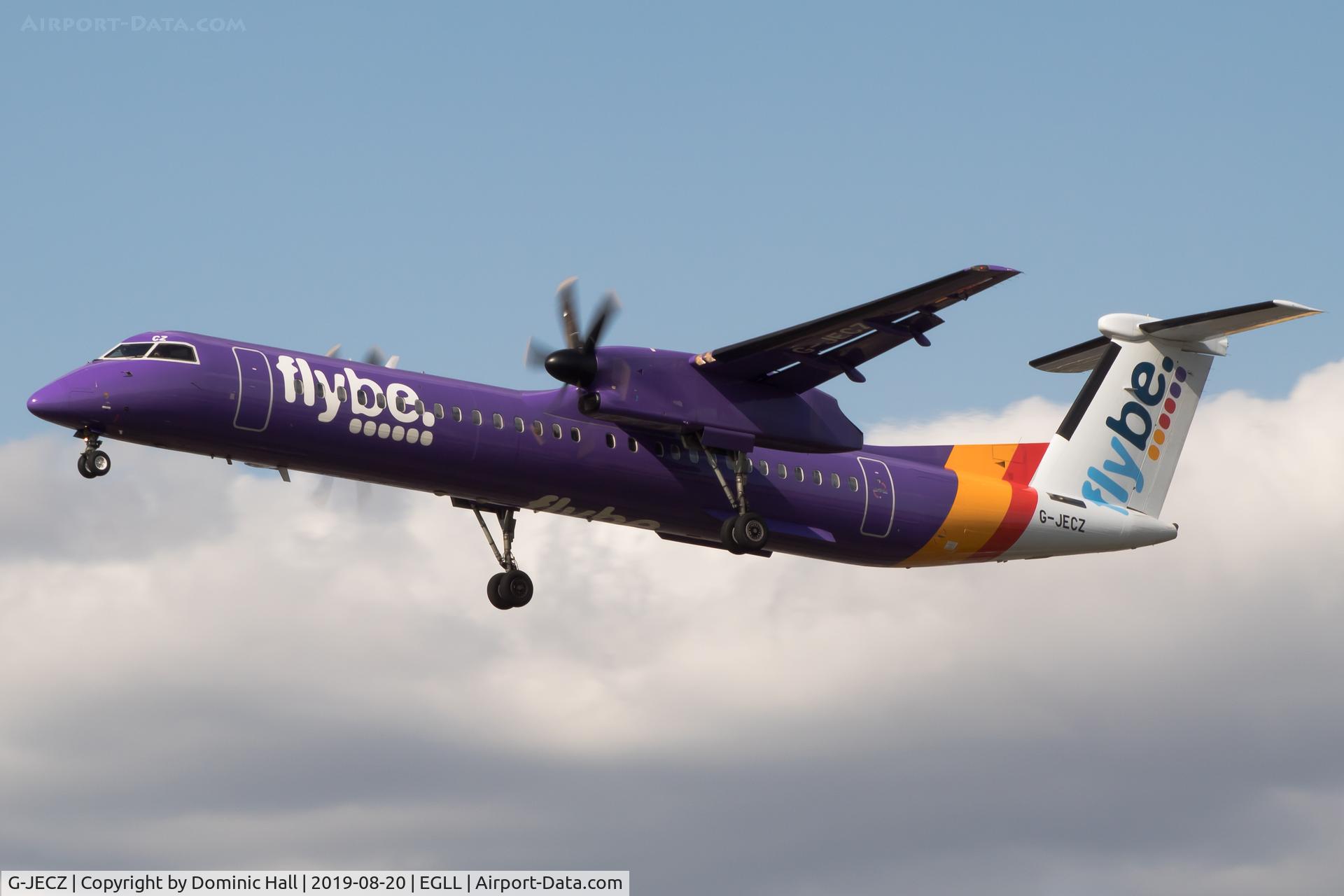 G-JECZ, 2007 De Havilland Canada DHC-8-402Q Dash 8 C/N 4179, Landing RWY 27L