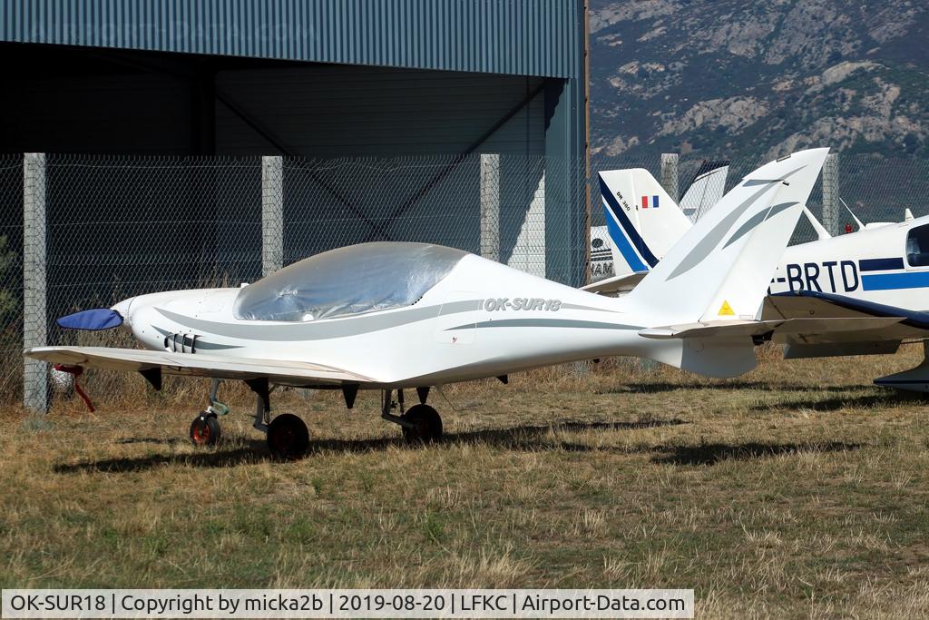 OK-SUR18, Shark Aero Shark UL C/N 018, Parked