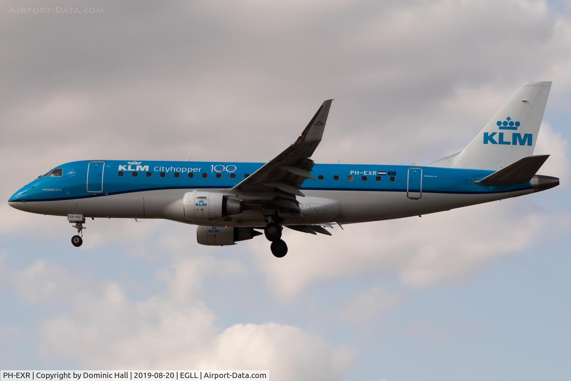 PH-EXR, 2017 Embraer 175STD (ERJ-170-200STD) C/N 17000697, Landing RWY 27L