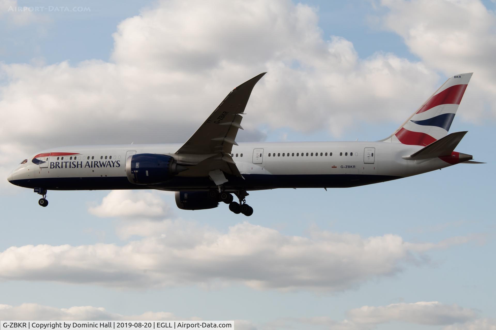 G-ZBKR, 2018 Boeing 787-9 Dreamliner C/N 60627, Landing RWY 27L
