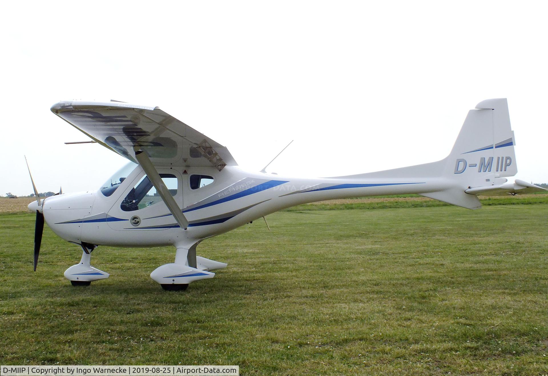 D-MIIP, Remos GX C/N 414, Remos GX at the 2019 Flugplatz-Wiesenfest airfield display at Weilerswist-Müggenhausen ultralight airfield