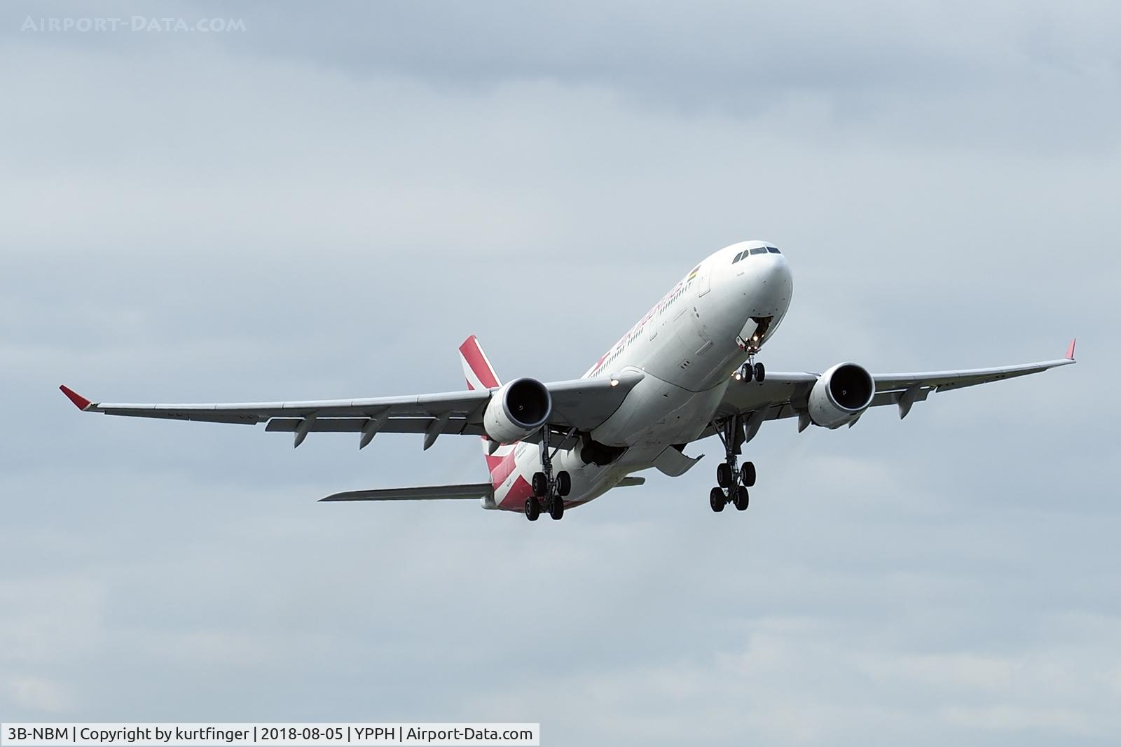 3B-NBM, 2007 Airbus A330-202 C/N 883, Airbus A330-202. Air Mauritius  3B-NBM dep rwy 21 YPPH 050818.