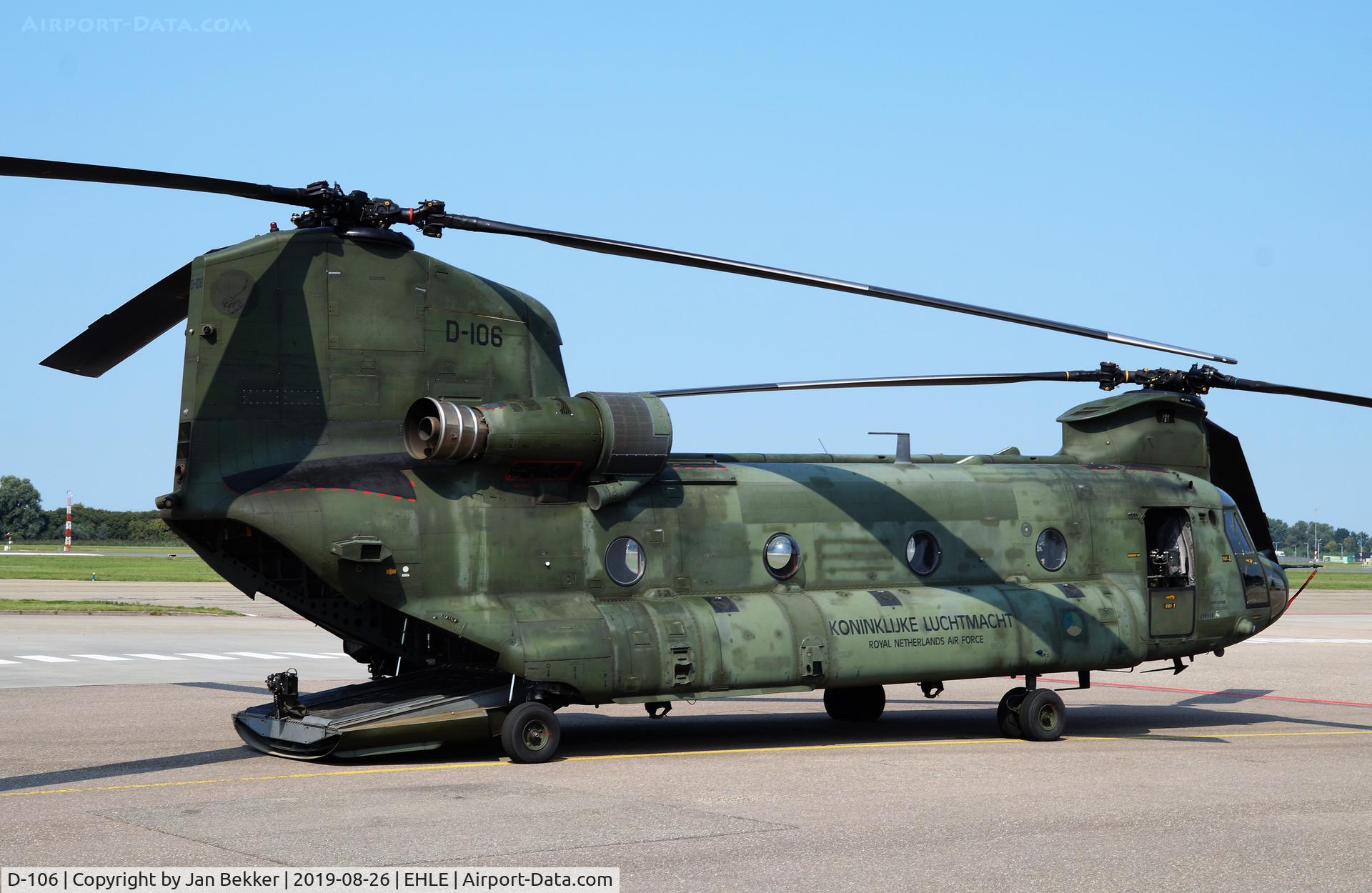 D-106, Boeing CH-47D Chinook C/N M.4106, Lelystad Airport