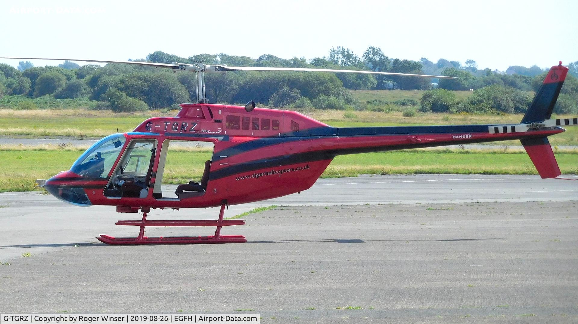 G-TGRZ, 1977 Bell 206B JetRanger II C/N 2288, Visiting JetRanger III used to lift skydivers.