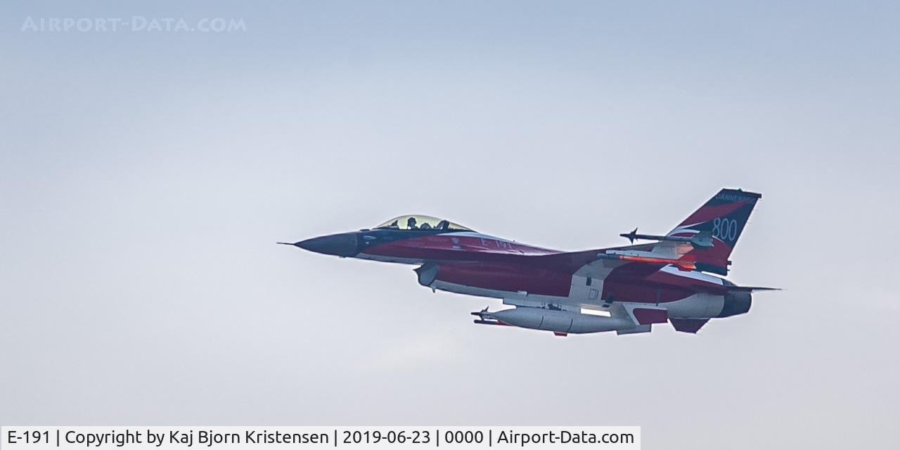 E-191, 1978 SABCA F-16AM Fighting Falcon C/N 6F-18, Dannebrog 800 year, fly by, Holstebro, Denmark.