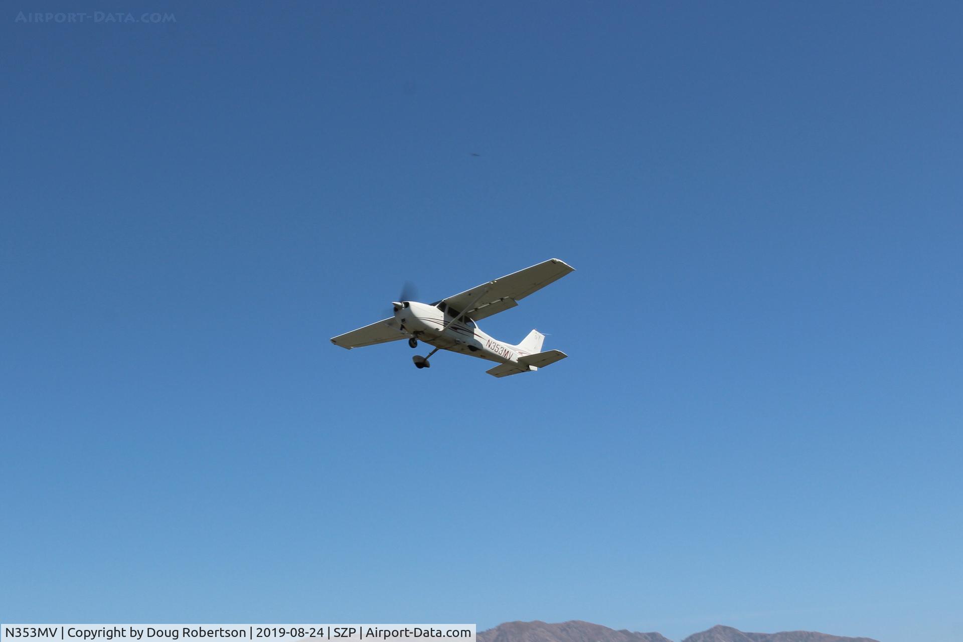 N353MV, 2005 Cessna 172S C/N 172S9908, 2005 Cessna 172S SKYHAWK SP, Lycoming IO-360-L2A 180 Hp, another takeoff climb Rwy 22