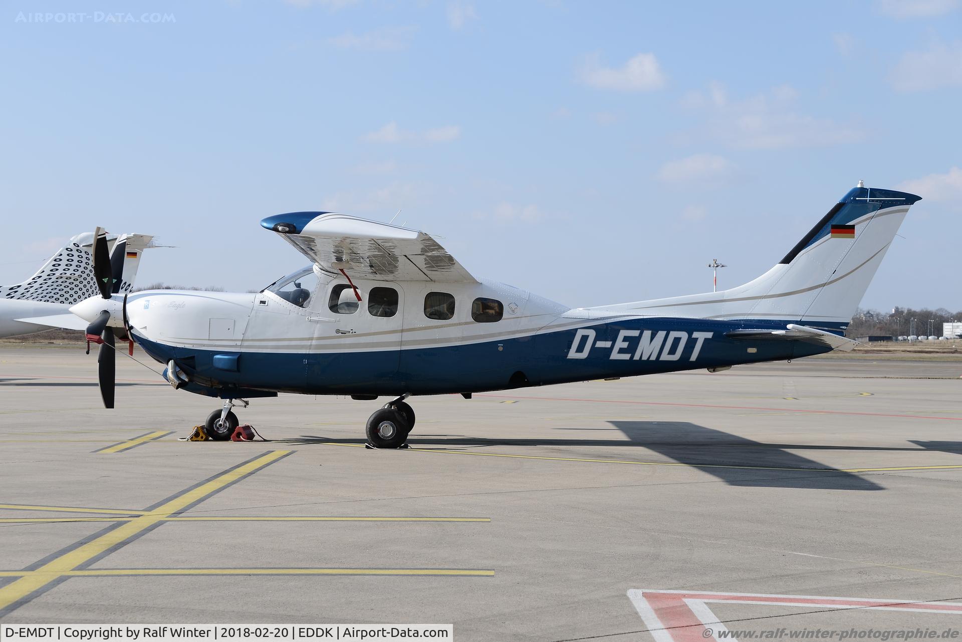 D-EMDT, 1982 Cessna P210N Pressurised Centurion C/N P21000807, Cessna P210N Press. Centurion - Private - P21000807 - D-EMDT - 22.02.2018 - CGN